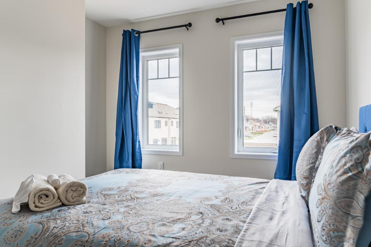 Villa Luxury Townhouse Close To Fairview Casino In Niagara-Fälle Exterior foto
