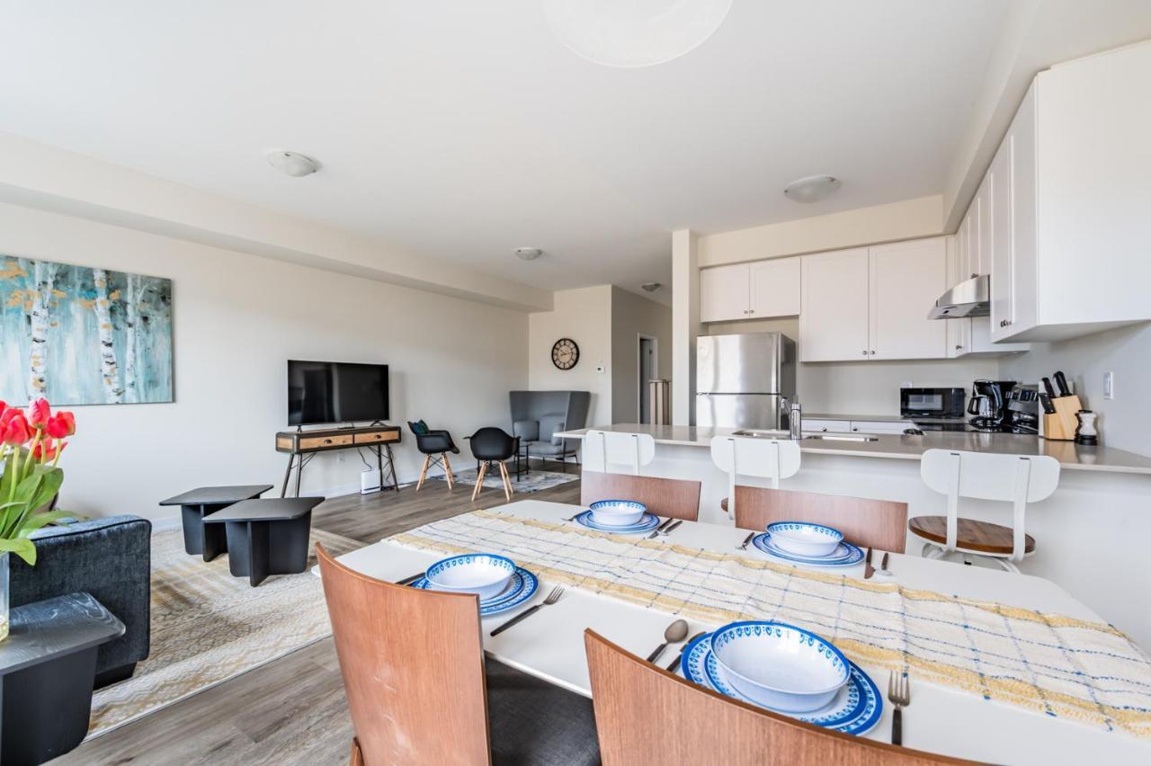 Villa Luxury Townhouse Close To Fairview Casino In Niagara-Fälle Exterior foto