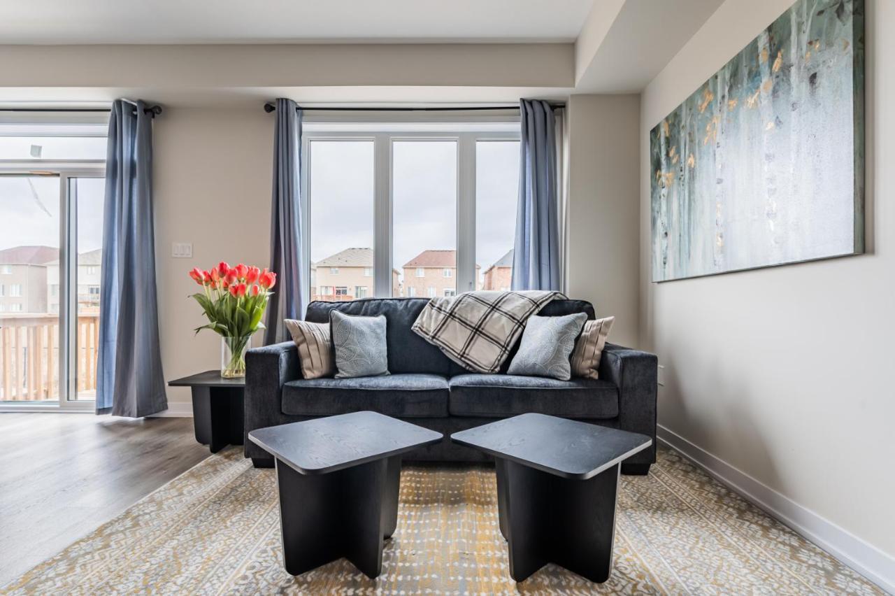 Villa Luxury Townhouse Close To Fairview Casino In Niagara-Fälle Exterior foto