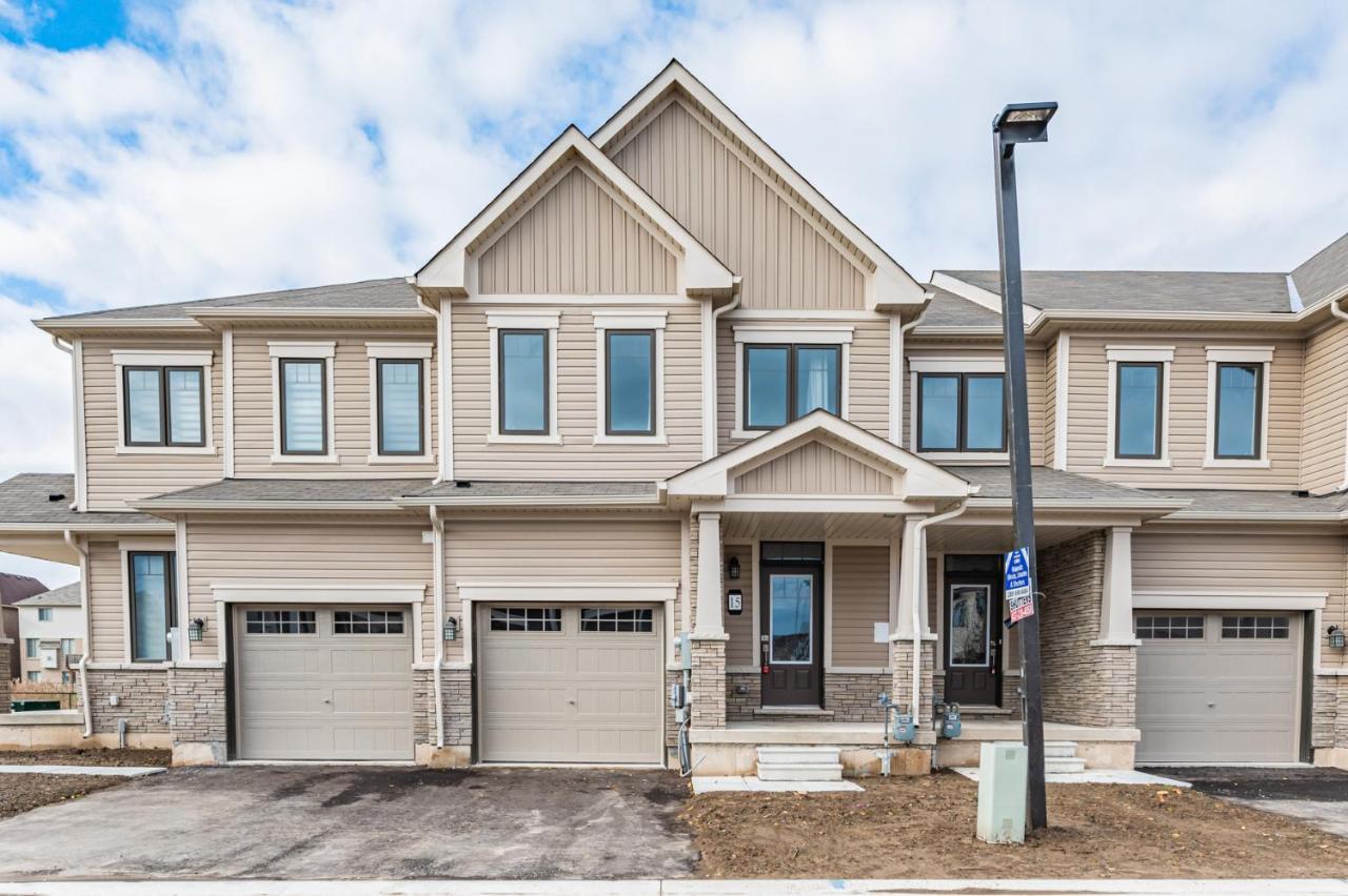 Villa Luxury Townhouse Close To Fairview Casino In Niagara-Fälle Exterior foto